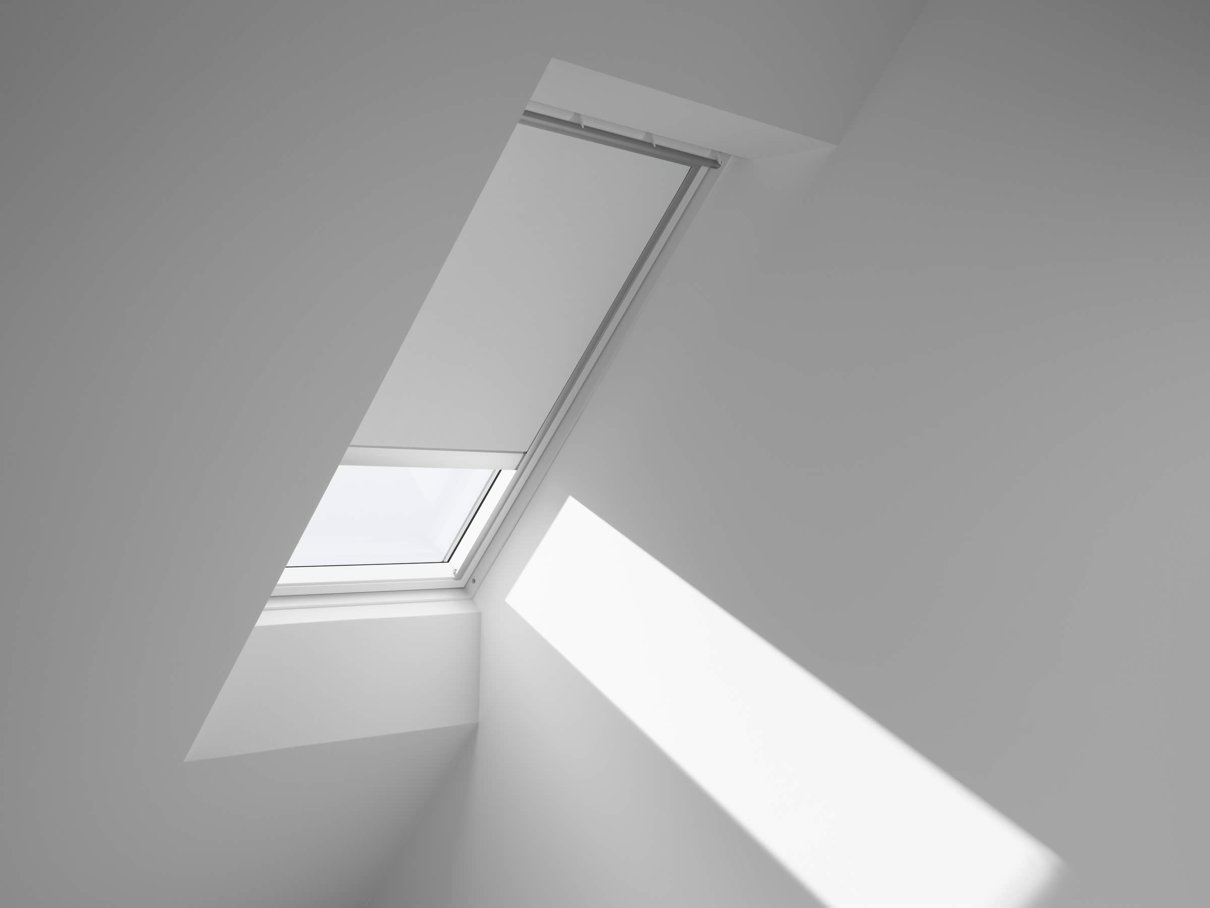 Velux skylight with blind